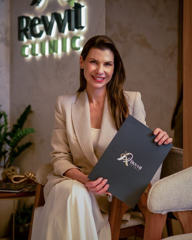 Sindy Prestês, nutricionista, na Revvit Clinic Jurerê Internacional